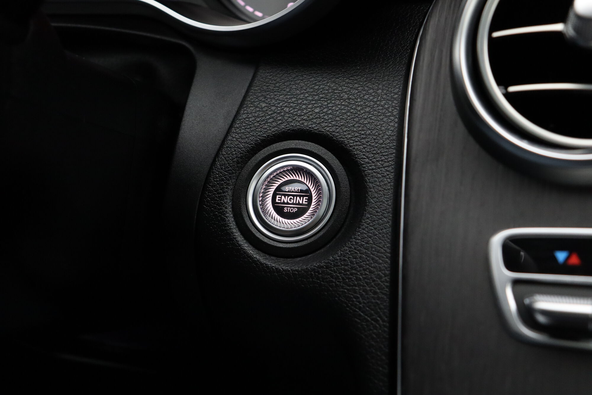 Mercedes-Benz C-serisi image number null