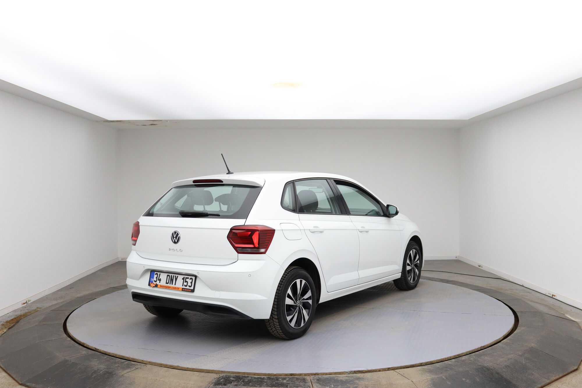 Volkswagen Polo image number null