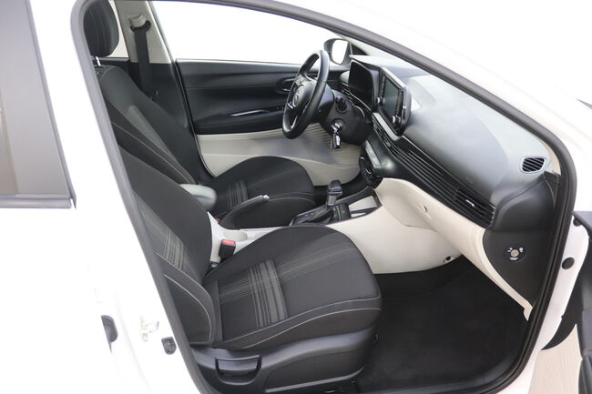 Hyundai Bayon image number null