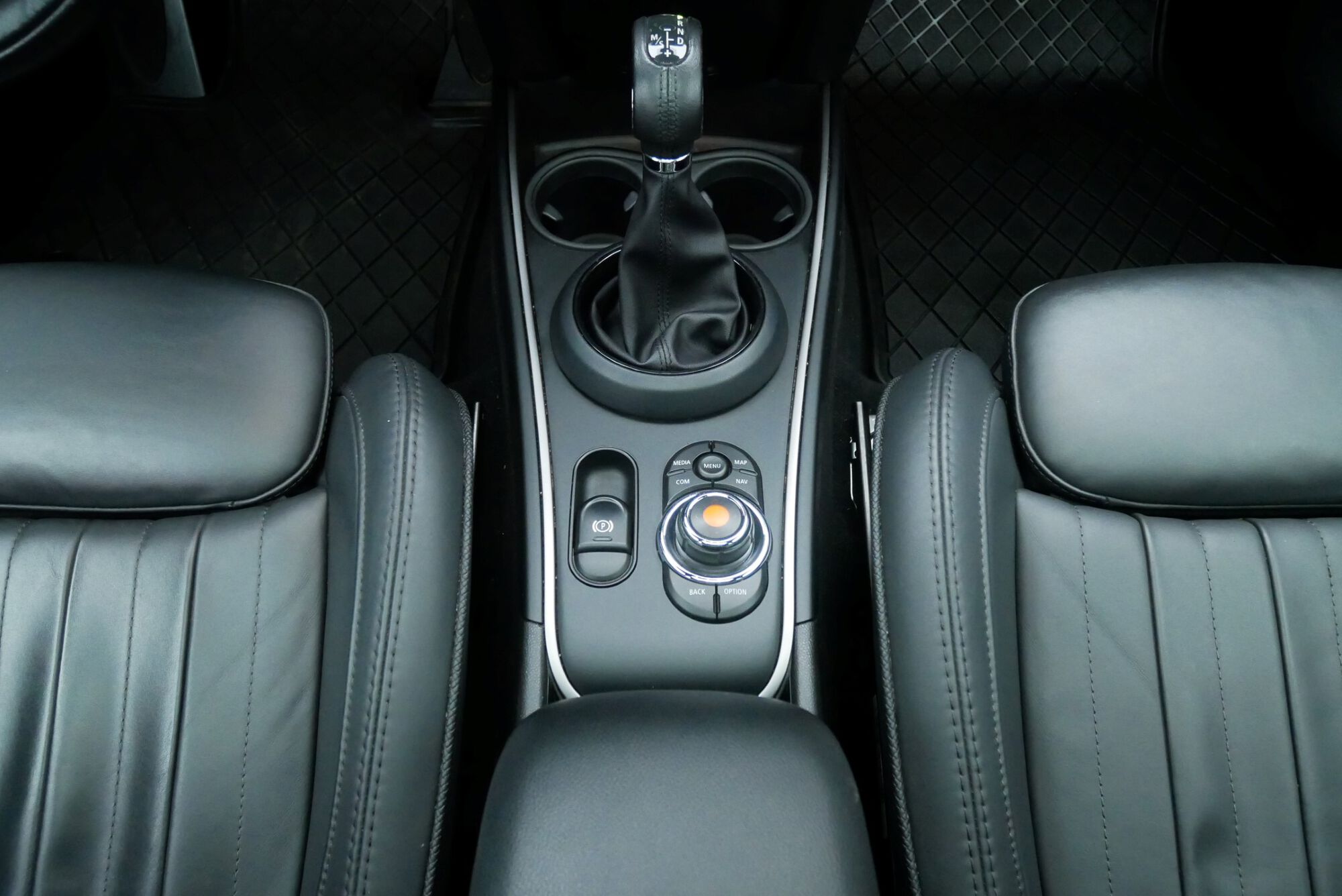 MINI Countryman image number null
