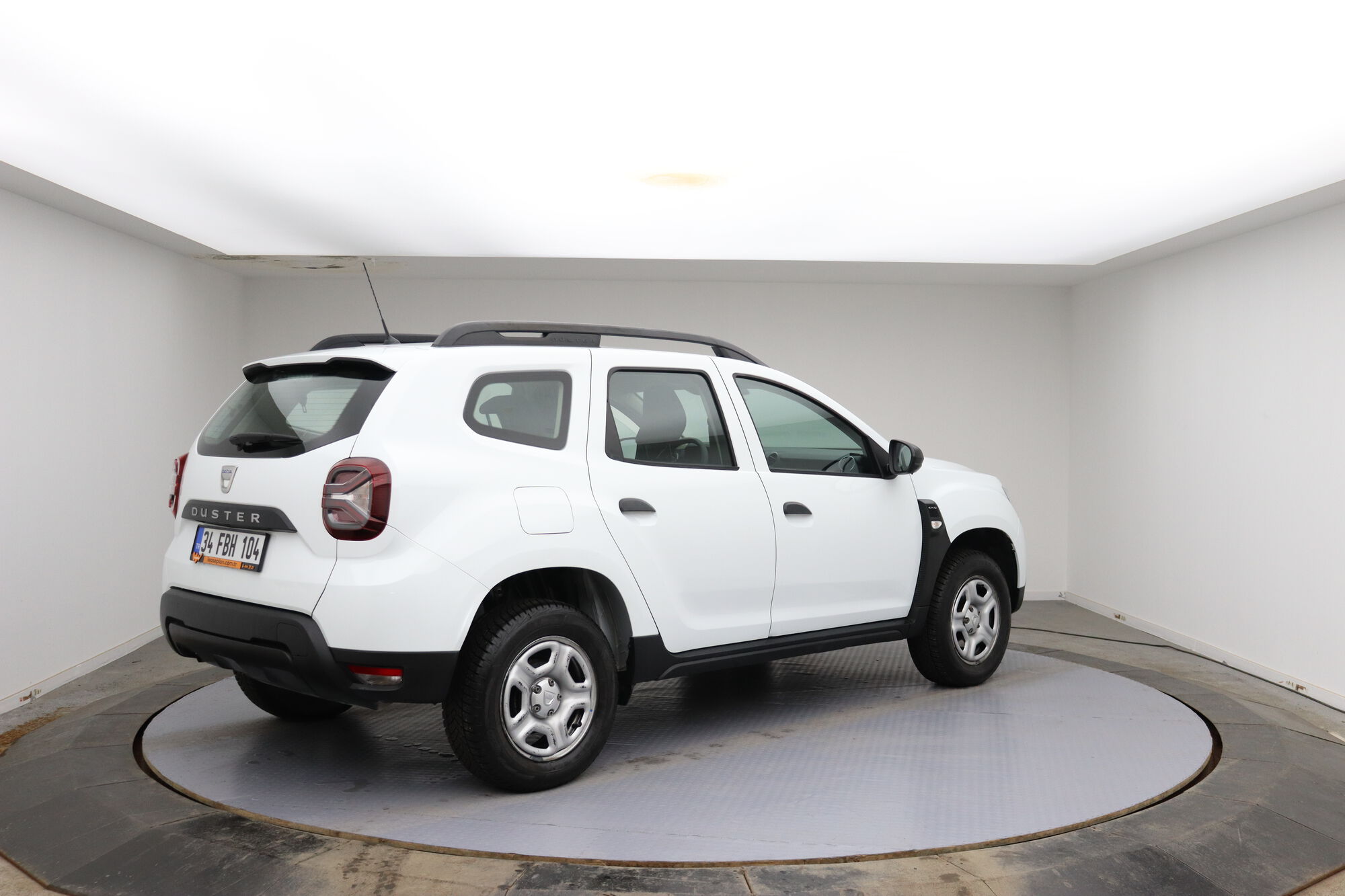 Dacia Duster image number null