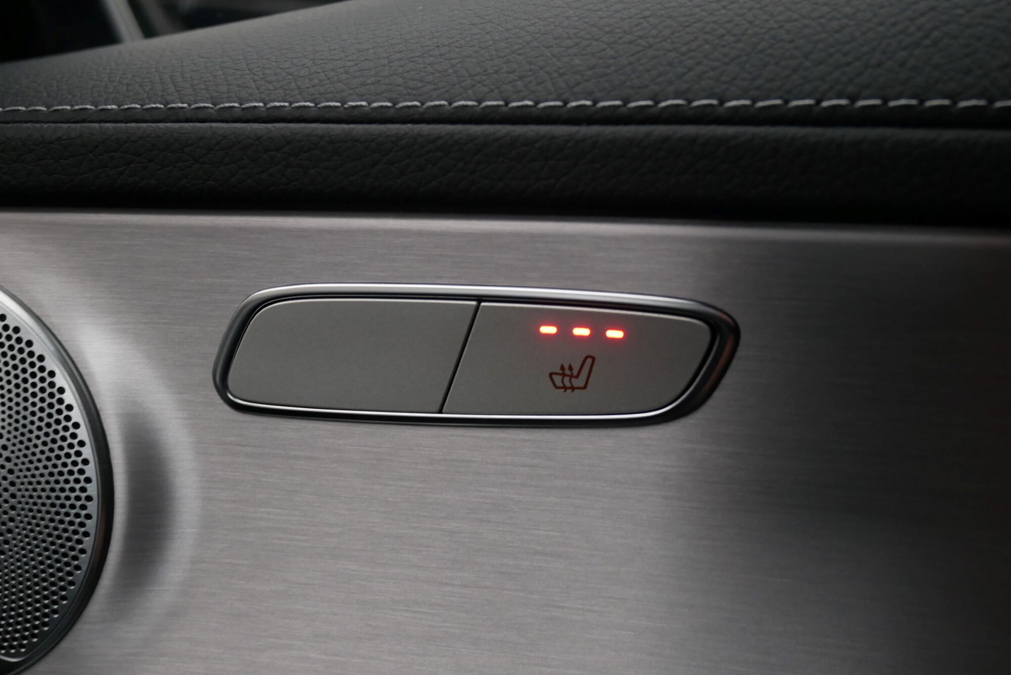 Mercedes-Benz C-Klasse image number null
