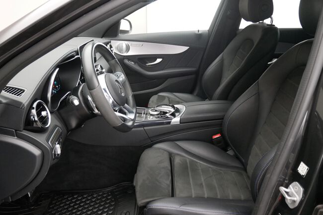 Mercedes-Benz C-Klasse image number null