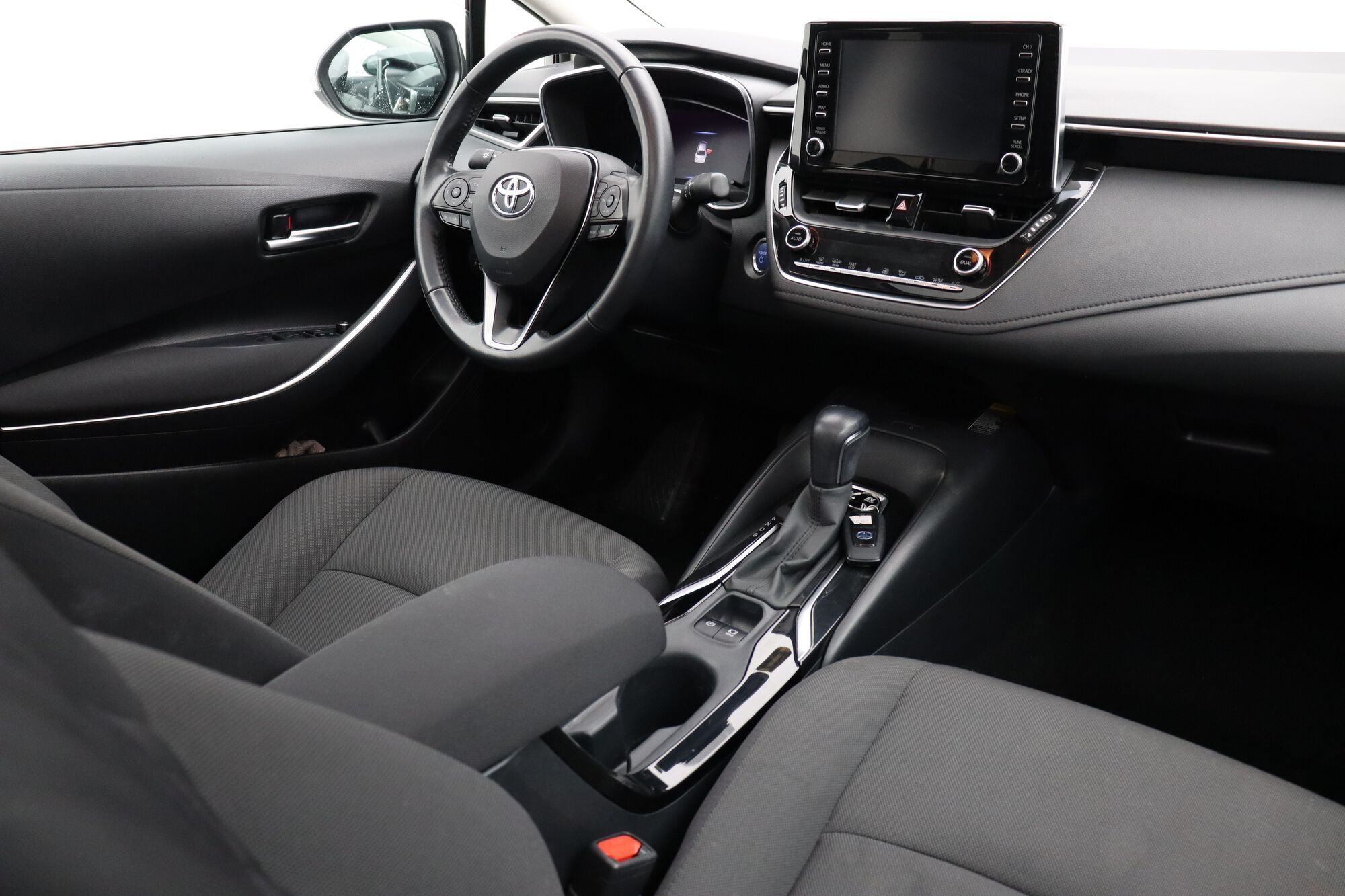 Toyota Corolla image number null