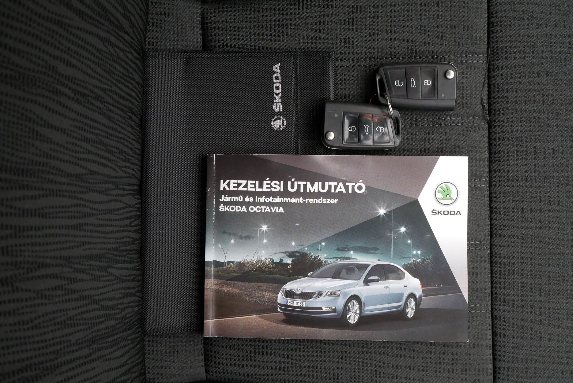 Škoda Octavia Combi image number null