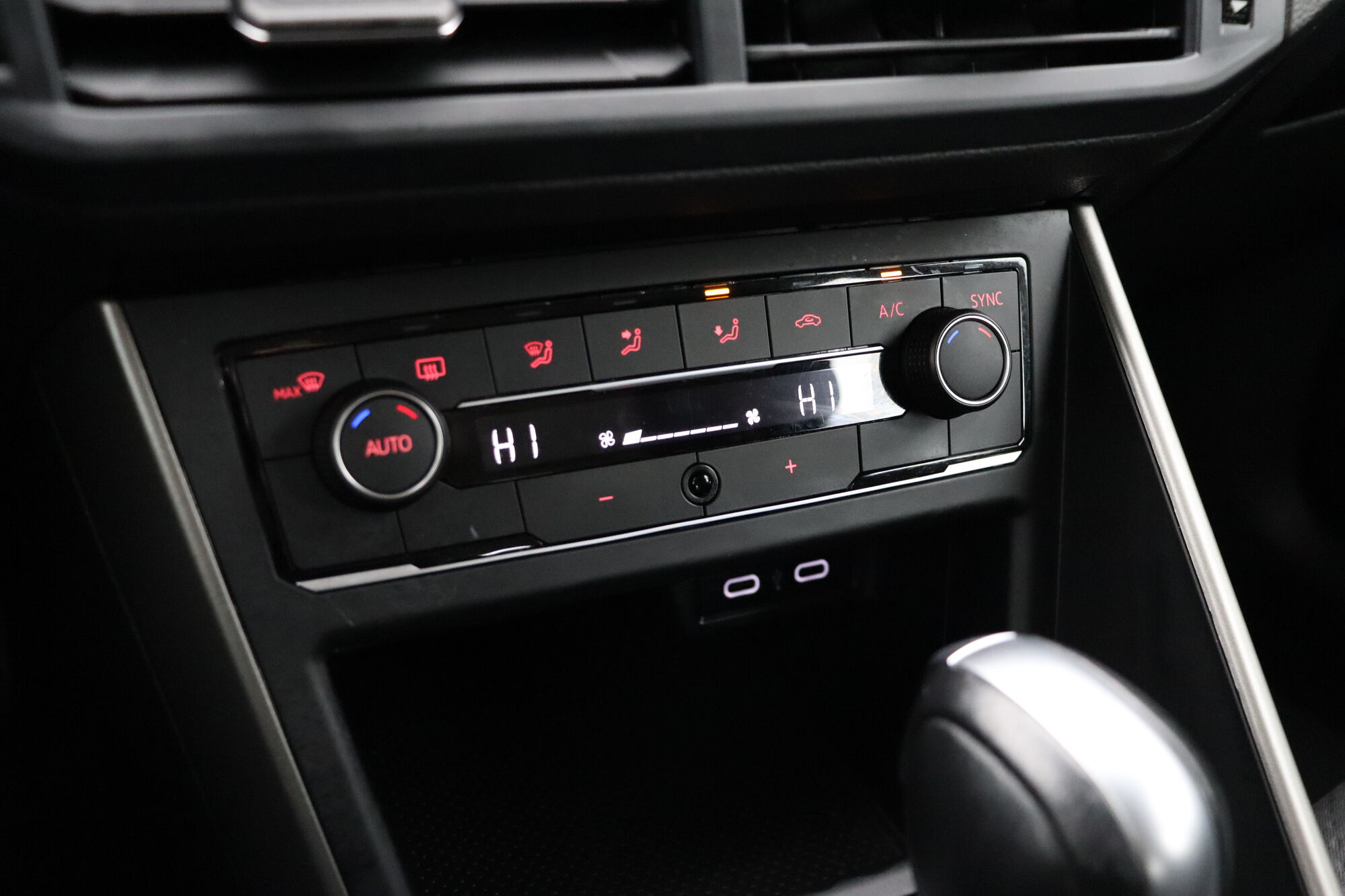 Volkswagen Polo image number null