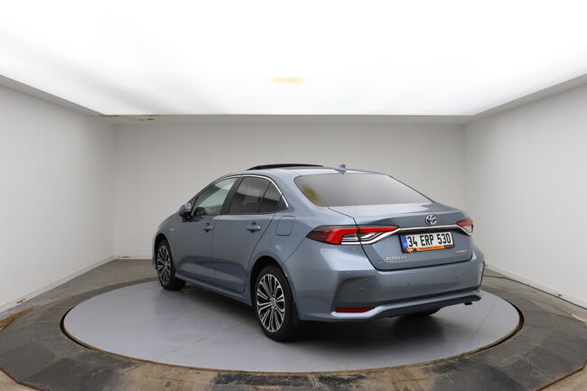 Toyota Corolla image number null