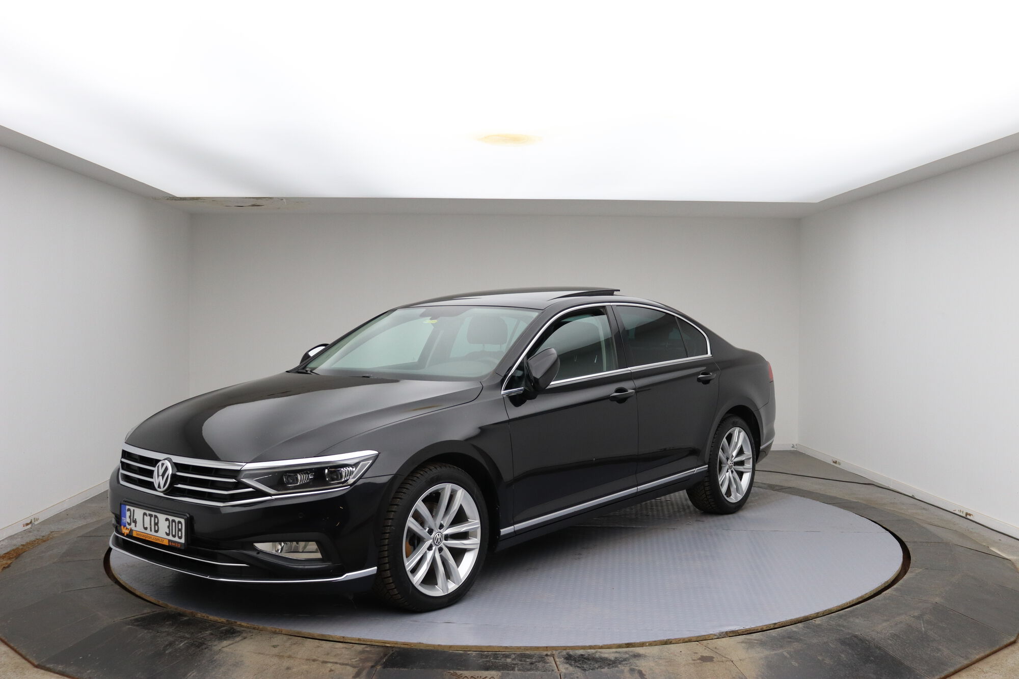 Volkswagen Passat image number null
