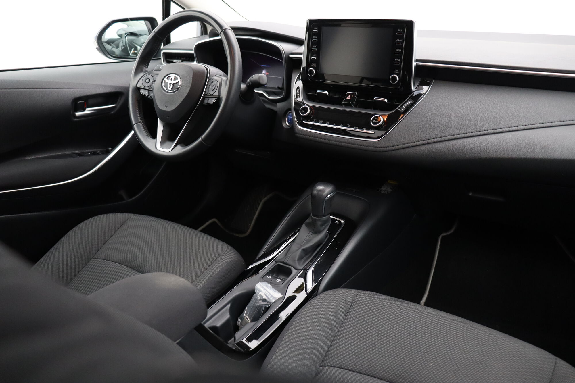 Toyota Corolla image number null