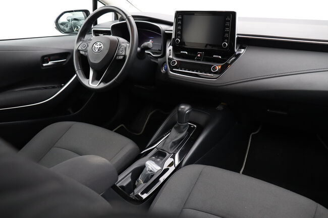 Toyota Corolla image number null