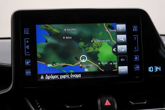 Toyota C-HR image number null