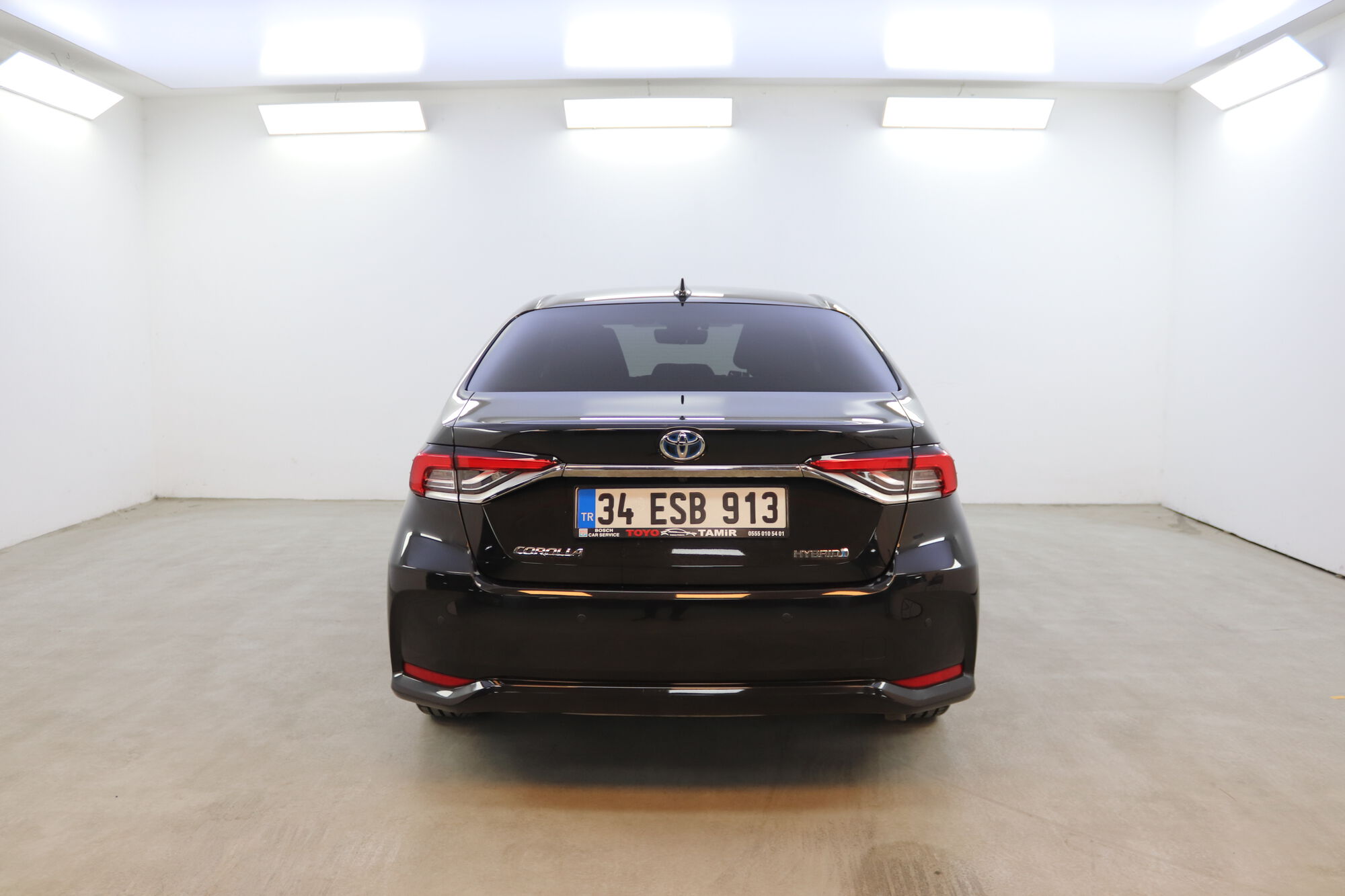 Toyota Corolla image number null