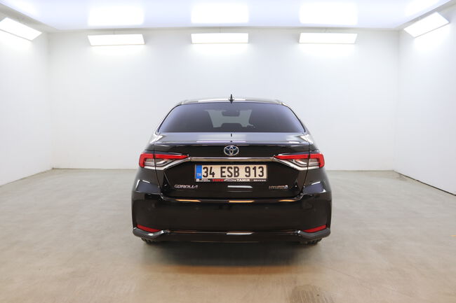 Toyota Corolla image number null