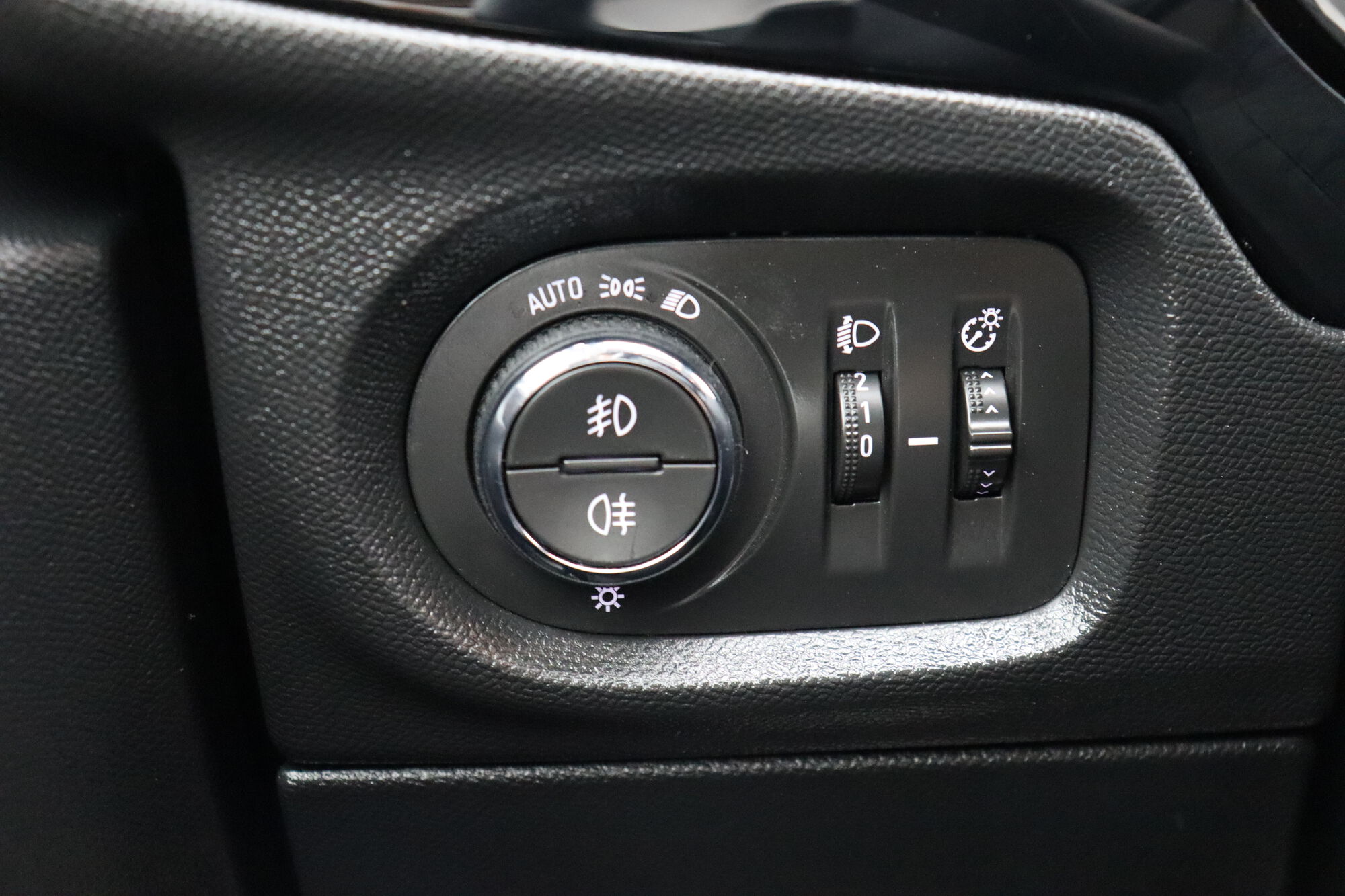 Opel Corsa image number null