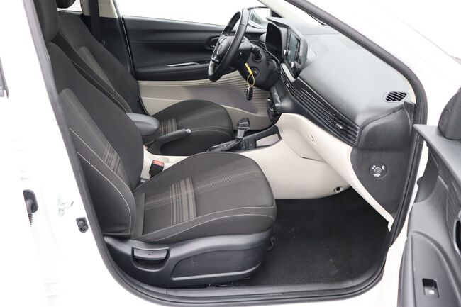 Hyundai Bayon image number null