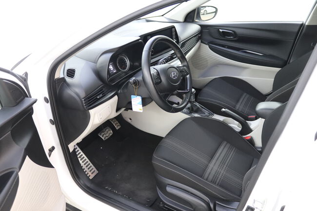 Hyundai Bayon image number null