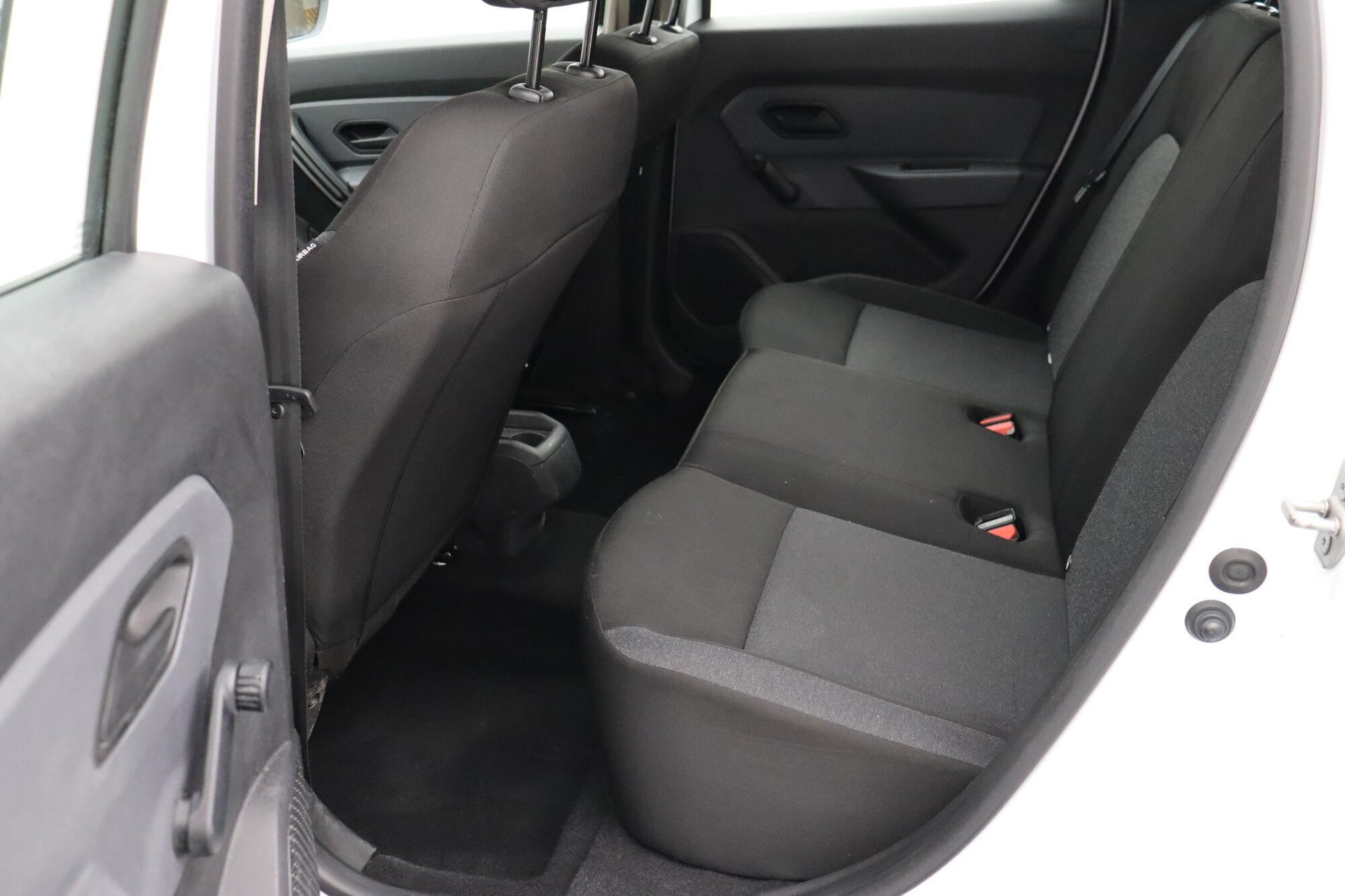 Dacia Duster image number null