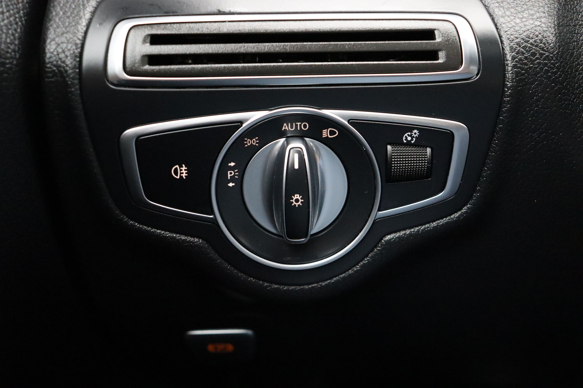 Mercedes-Benz C-serisi image number null
