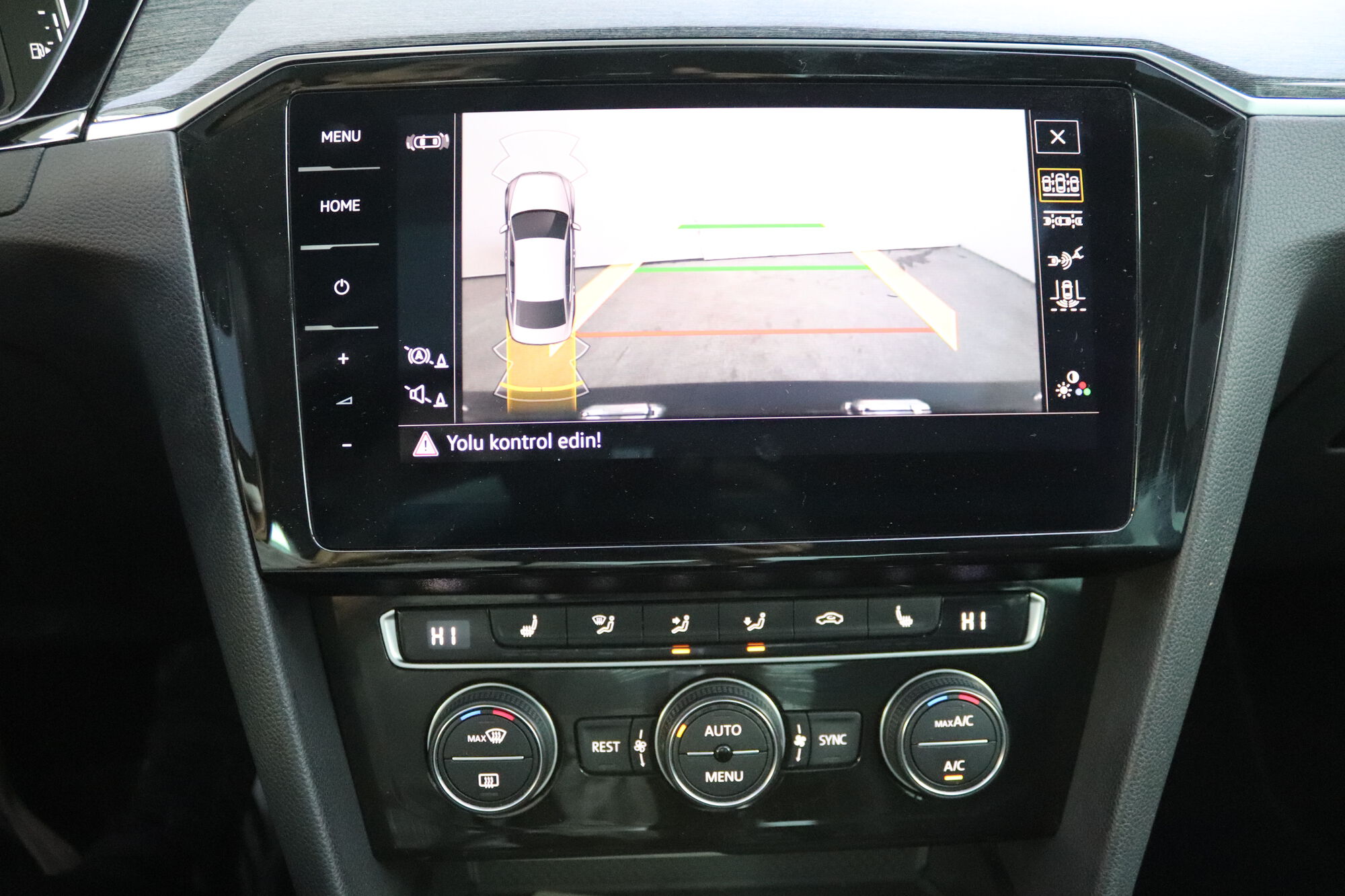 Volkswagen Passat image number null
