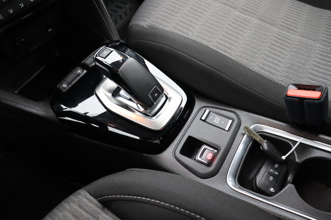 Opel Corsa image number null