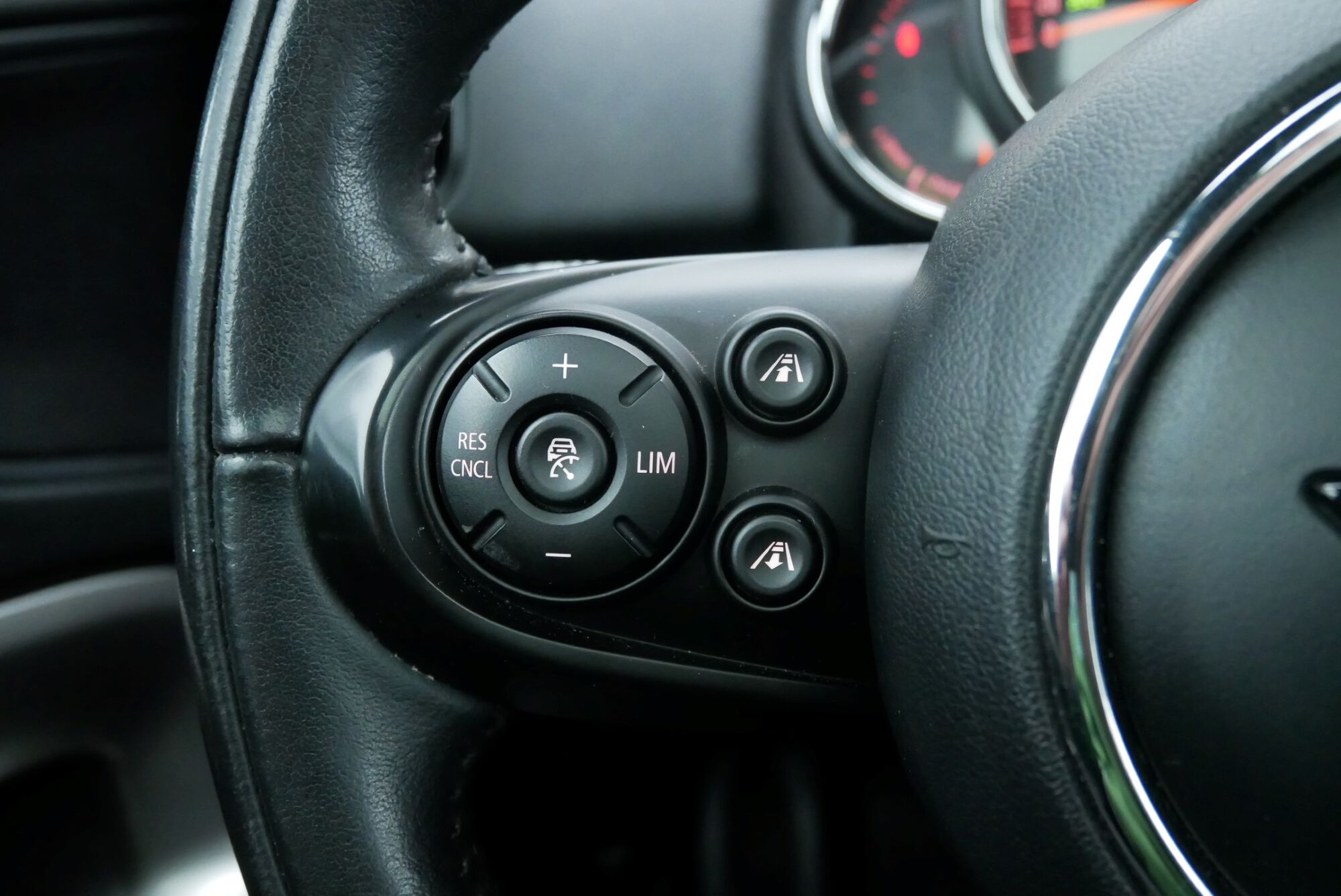 MINI Countryman image number null