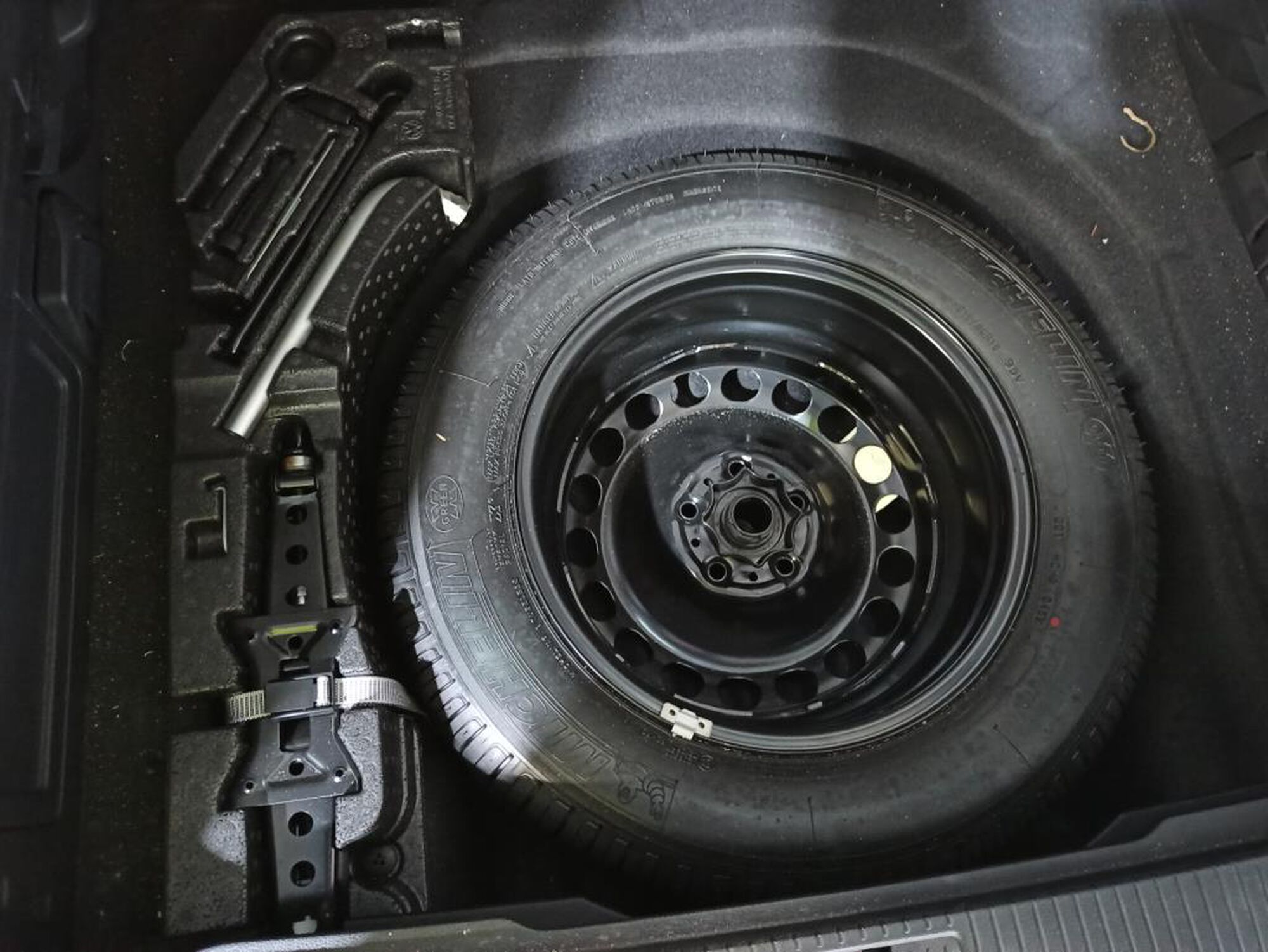 Volkswagen Passat Variant image number null