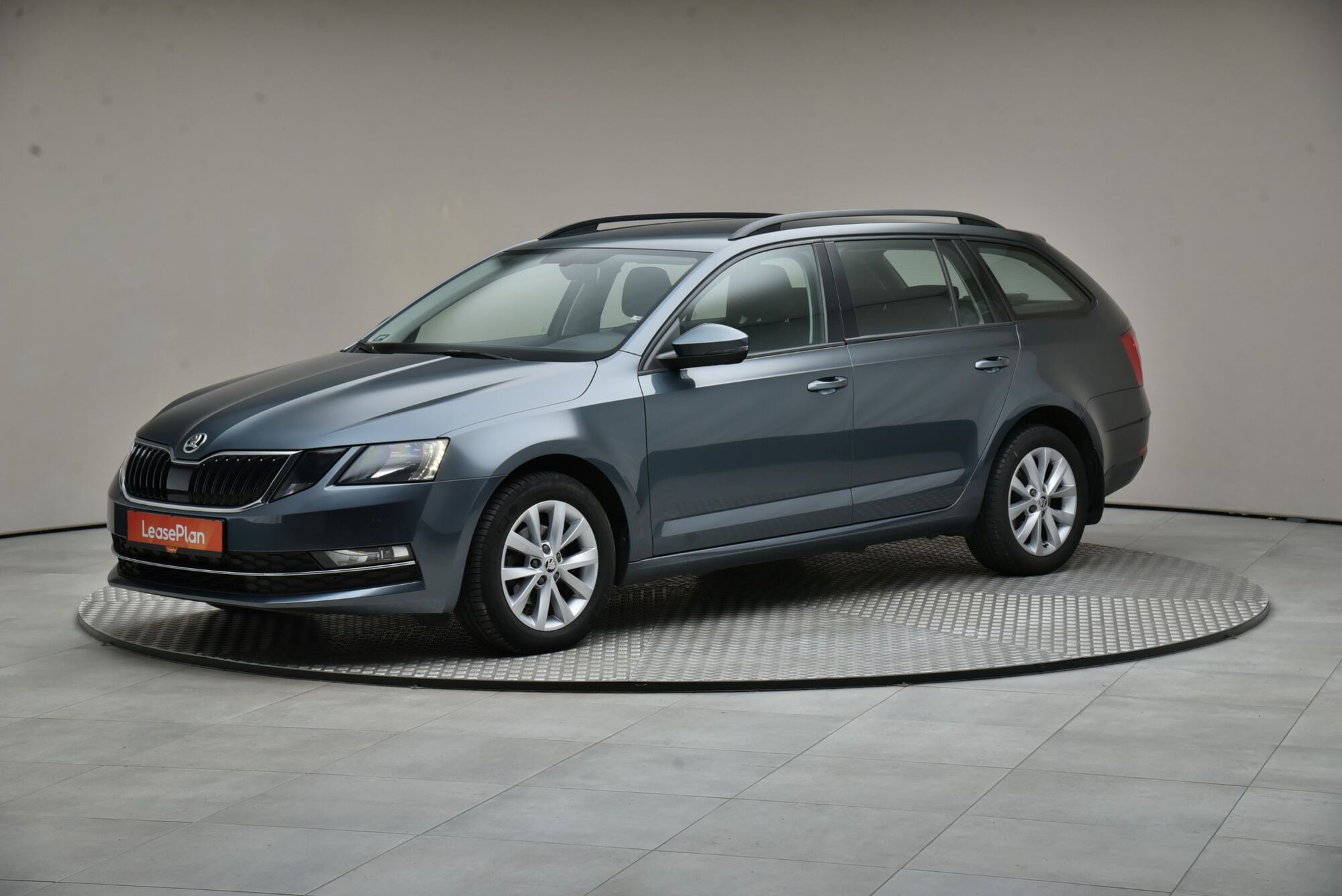 Škoda Octavia Combi image number null