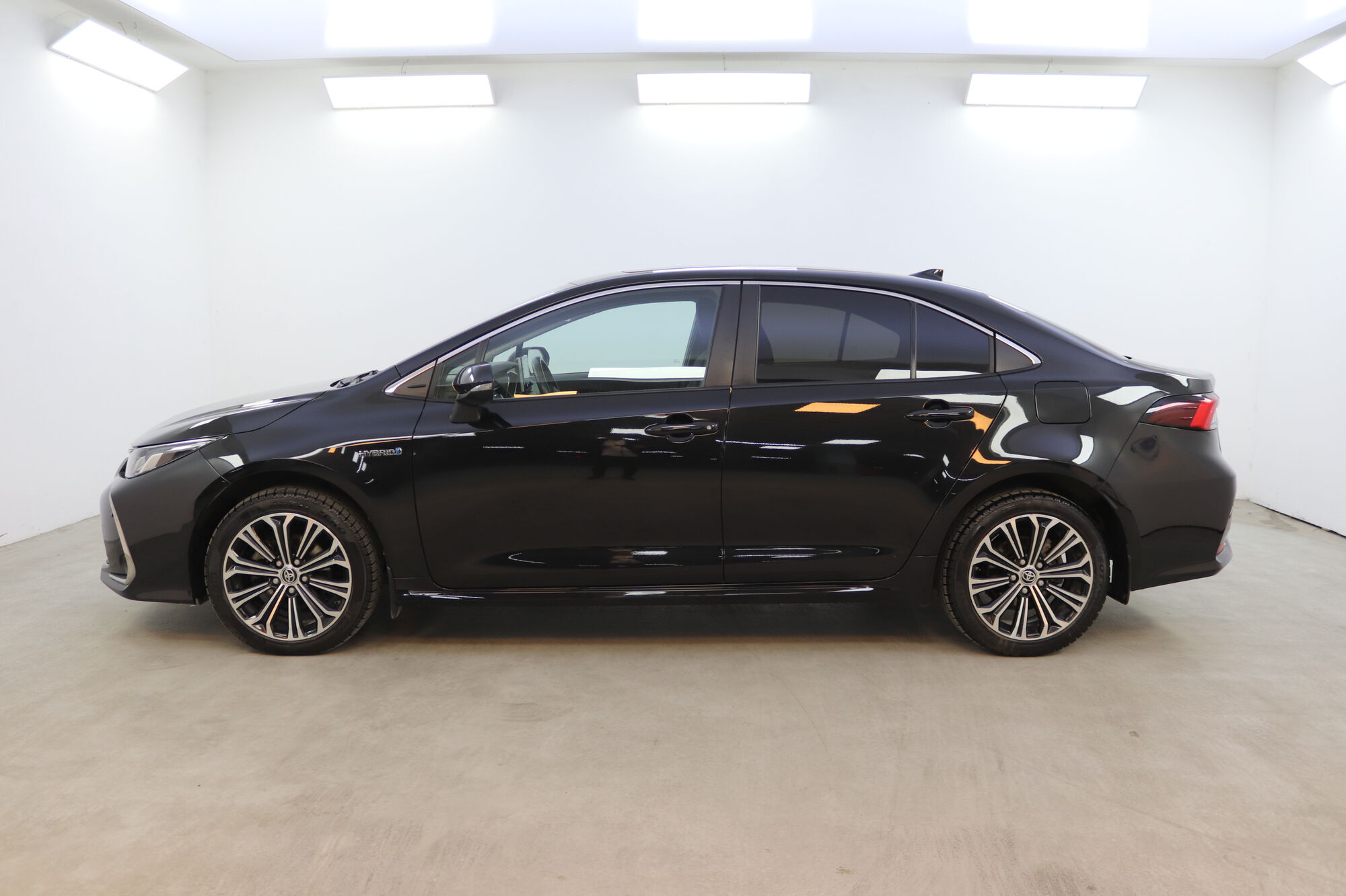 Toyota Corolla image number null