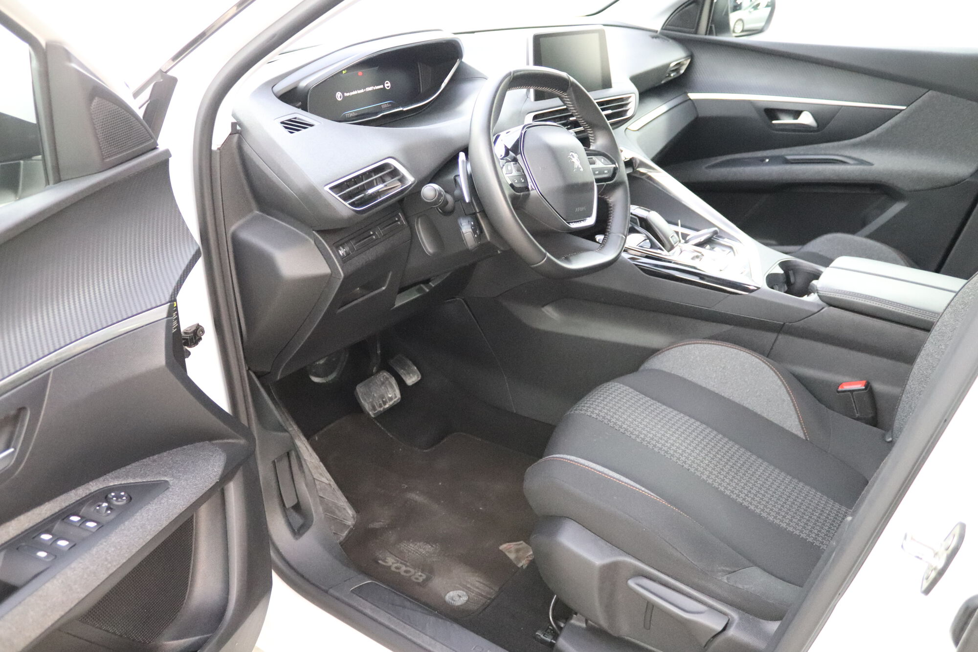 Peugeot 3008 image number null