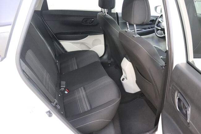 Hyundai Bayon image number null