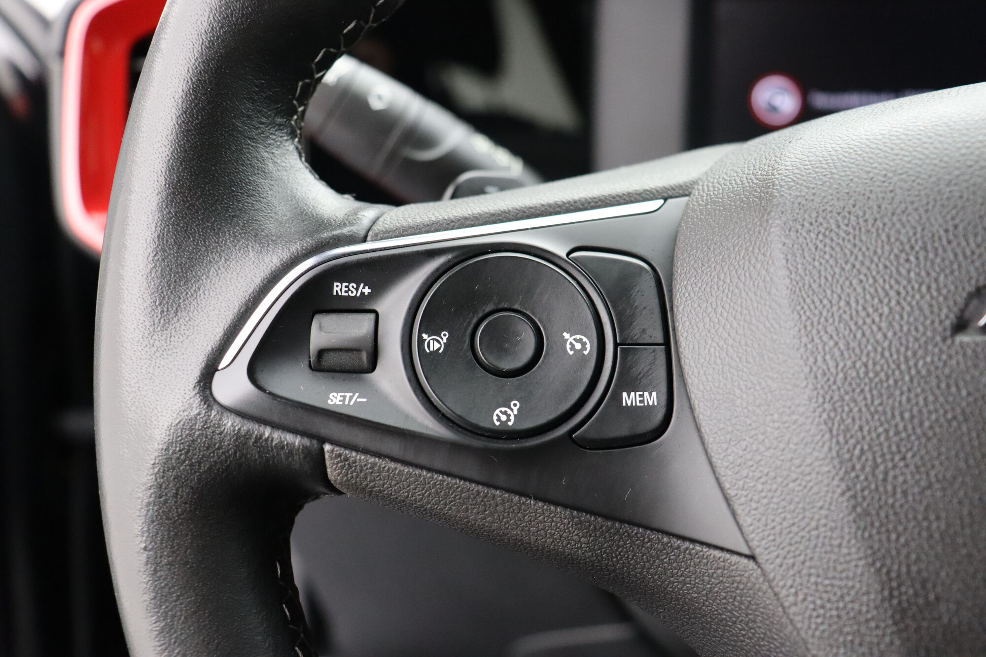Opel Mokka image number null