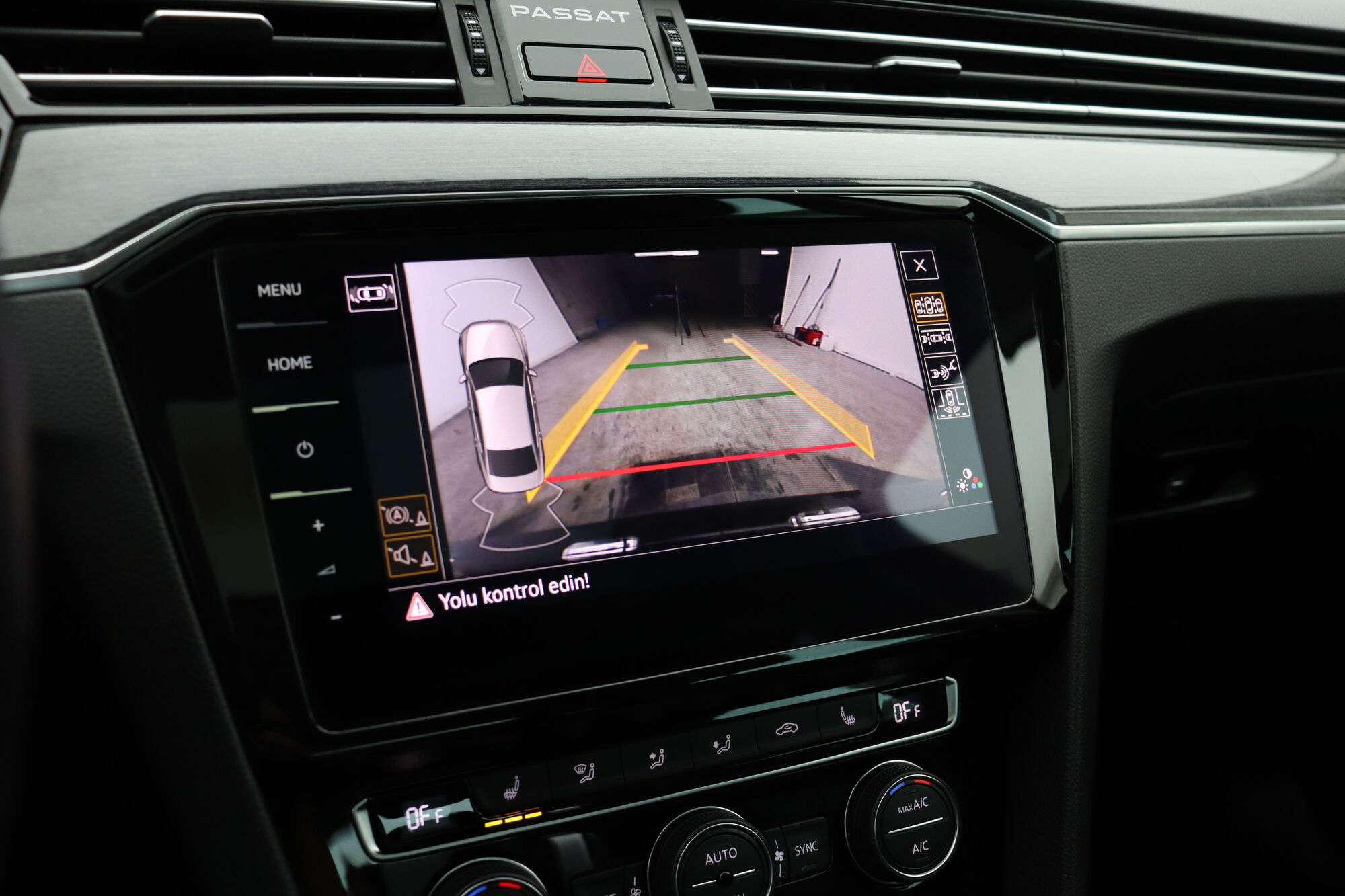 Volkswagen Passat image number null