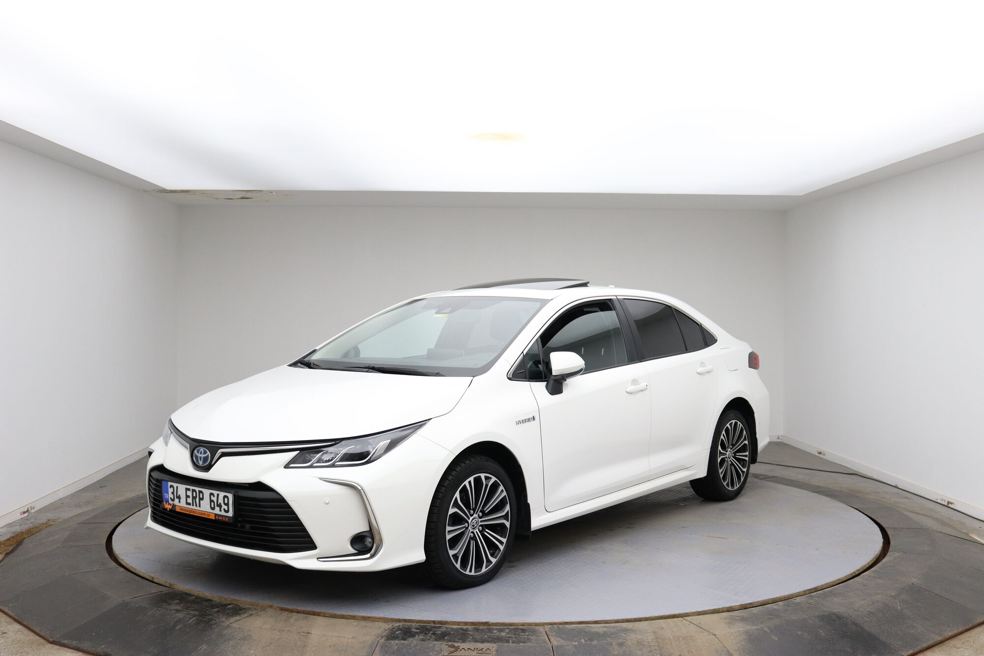 Toyota Corolla image number null