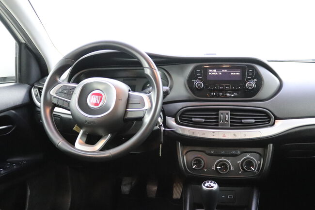 Fiat Egea image number null