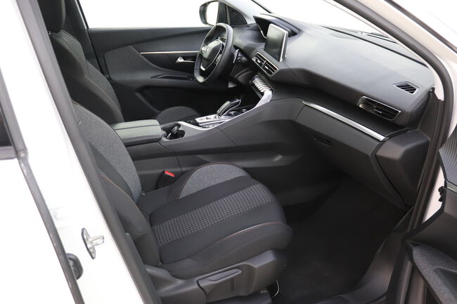 Peugeot 3008 image number null