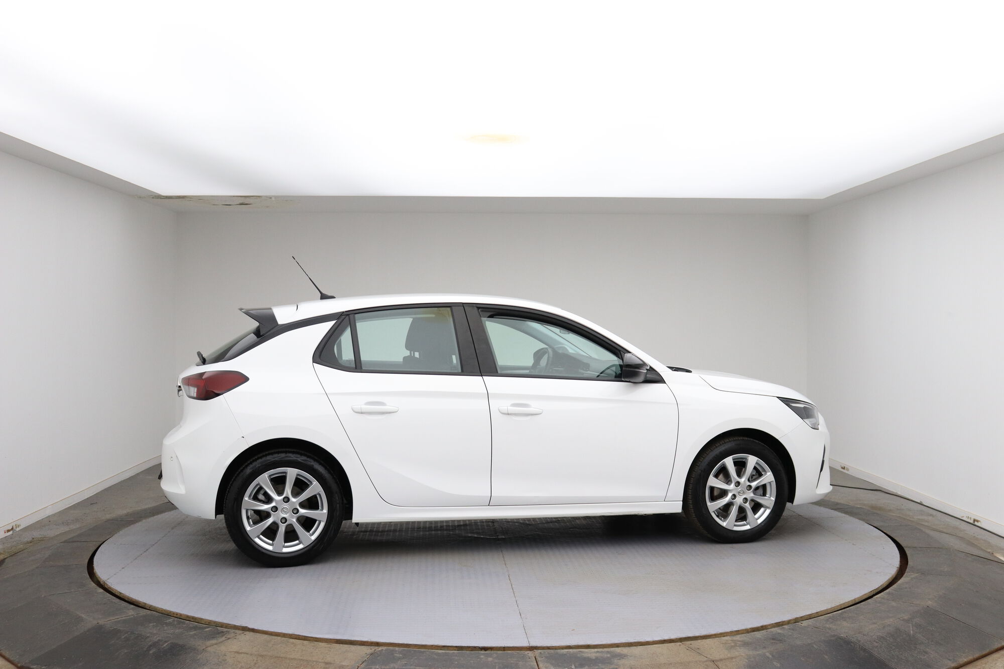Opel Corsa image number null