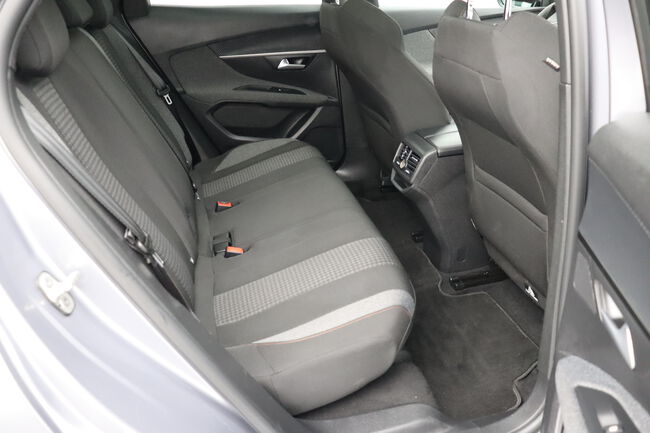 Peugeot 3008 image number null