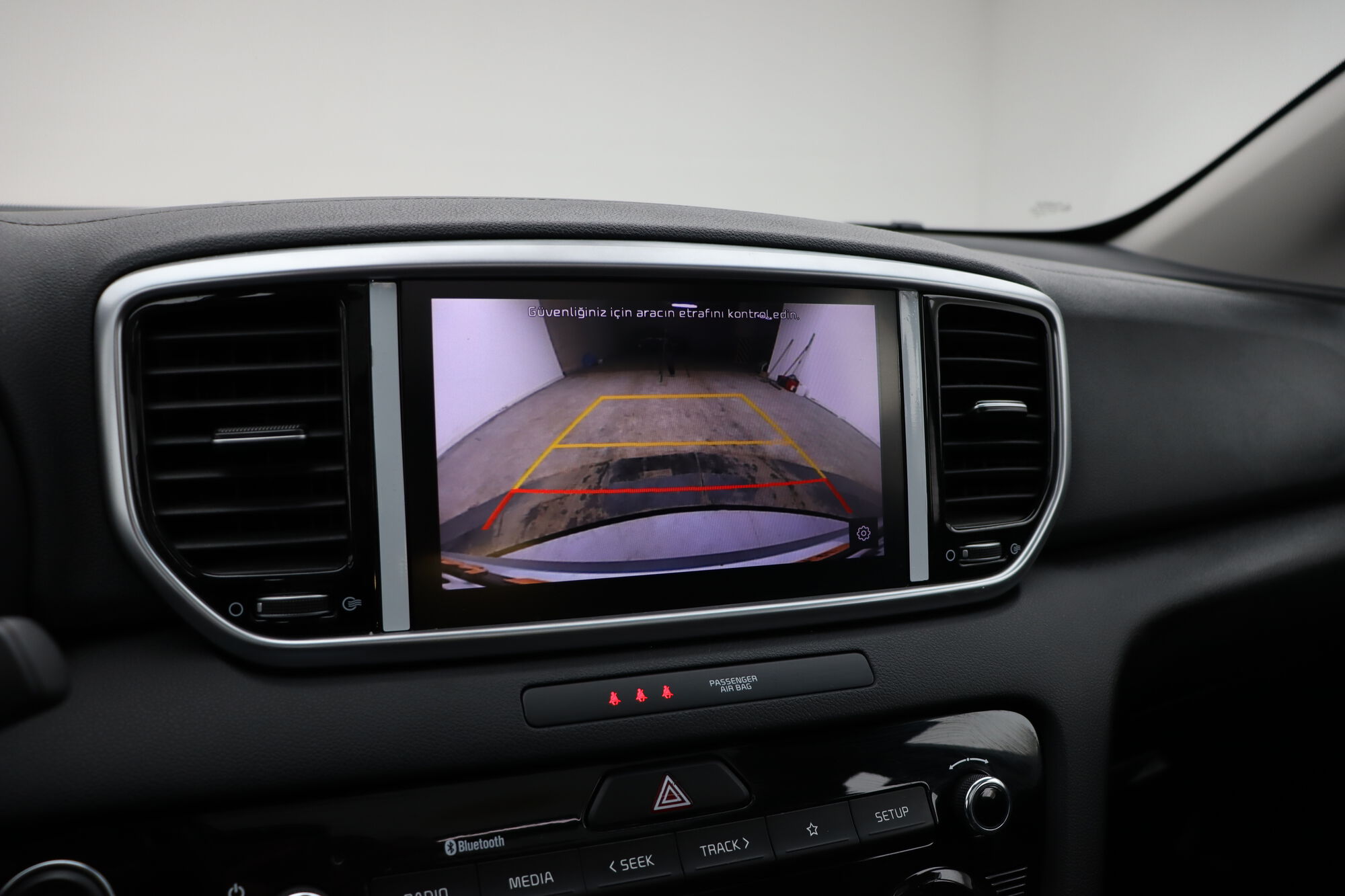 Kia Sportage image number null