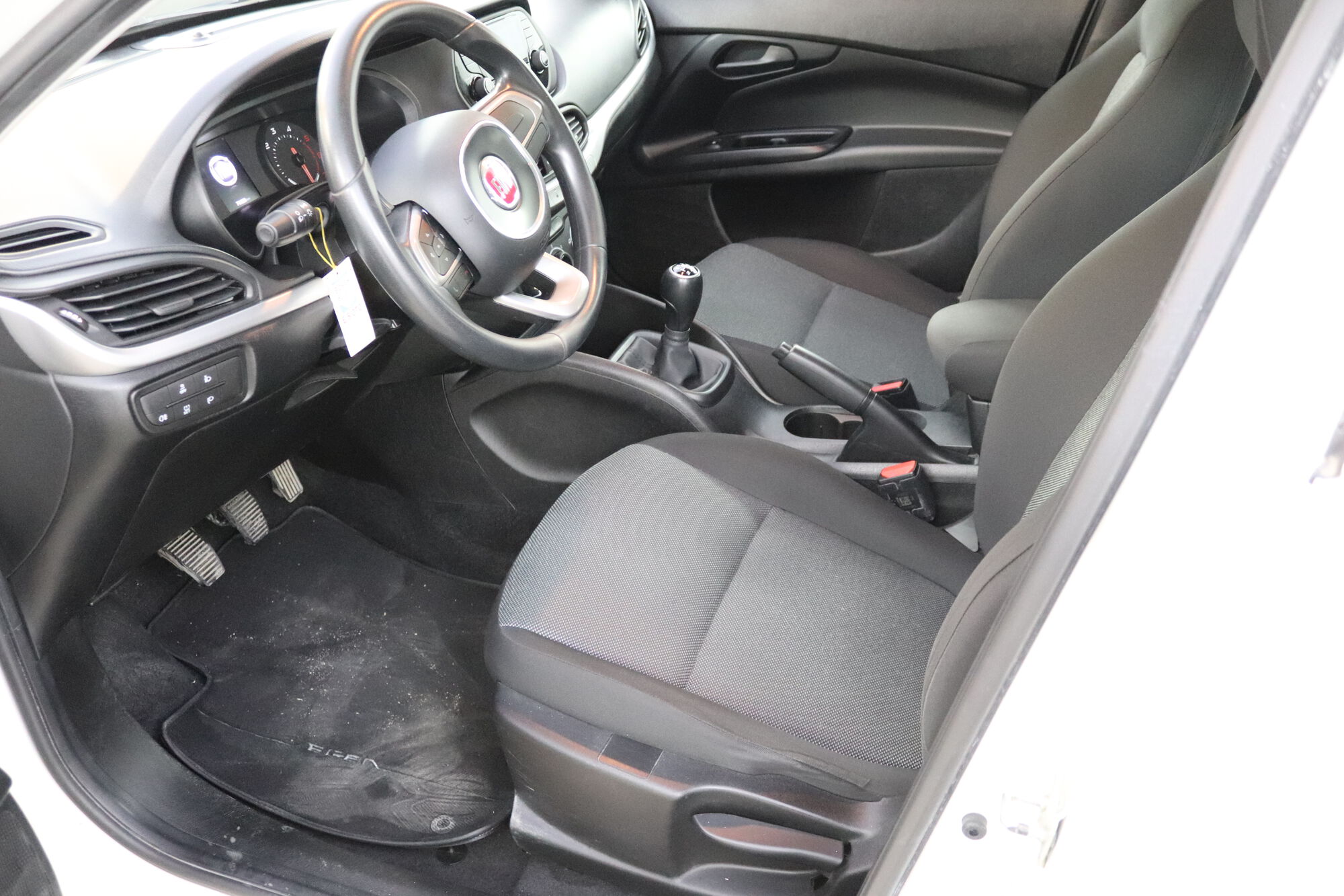 Fiat Egea image number null