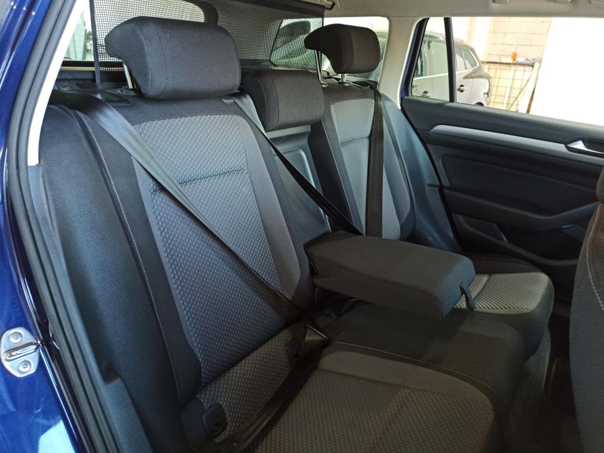 Volkswagen Passat Variant image number null