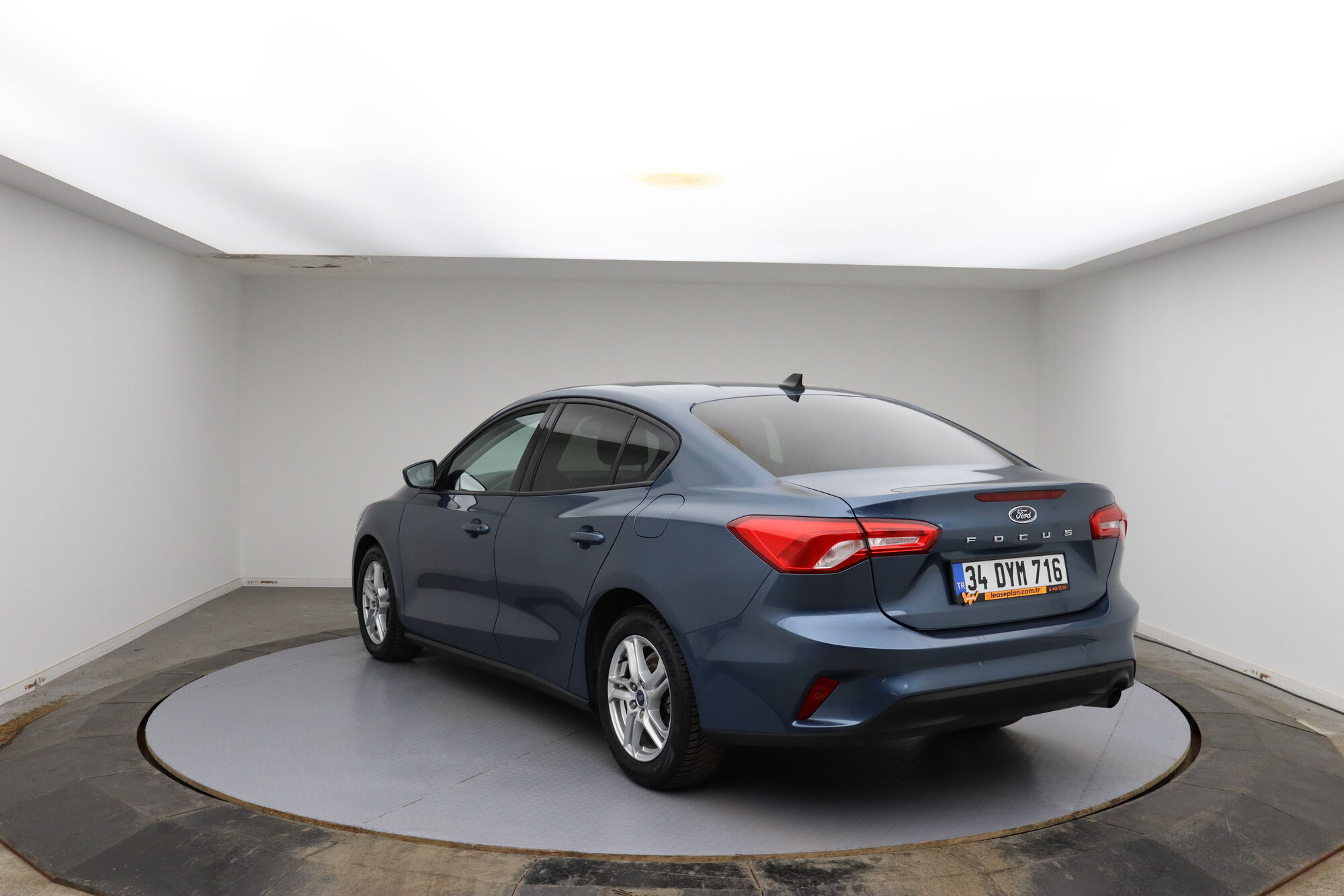 Ford Focus image number null