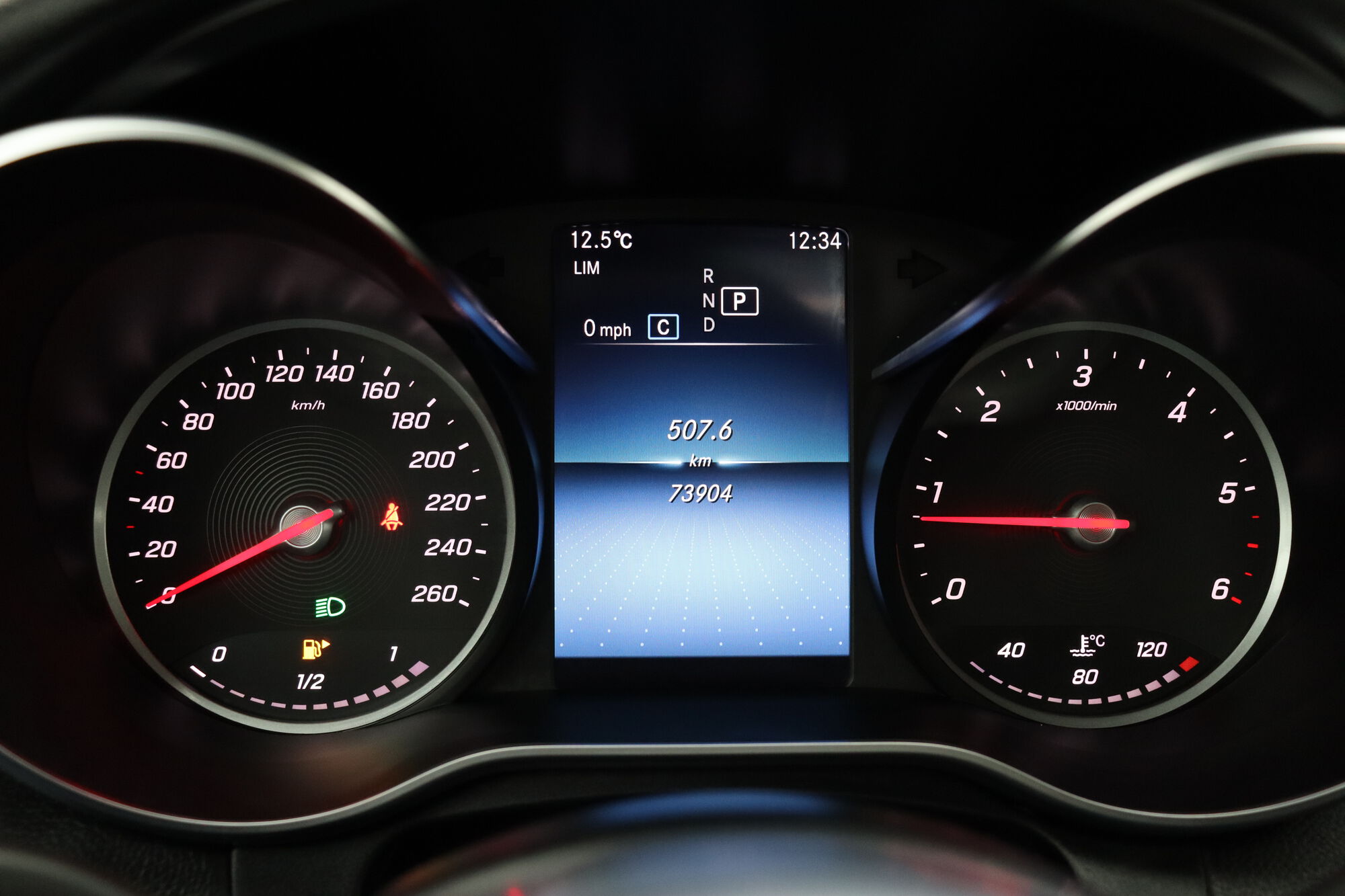 Mercedes-Benz C-serisi image number null