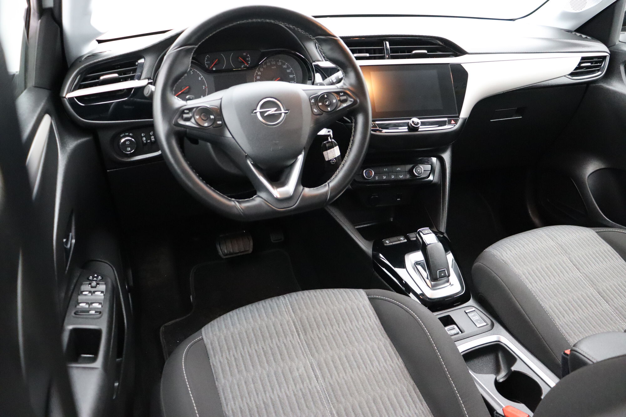 Opel Corsa image number null