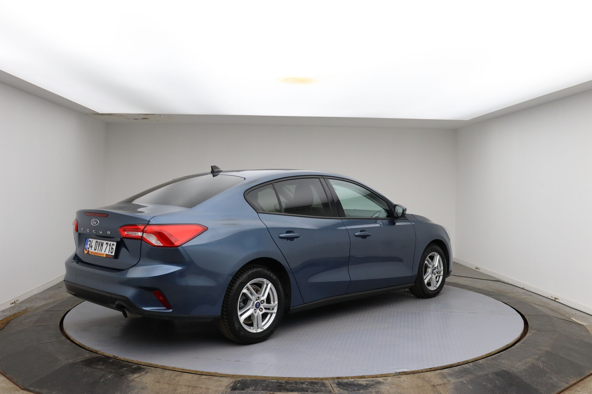 Ford Focus image number null