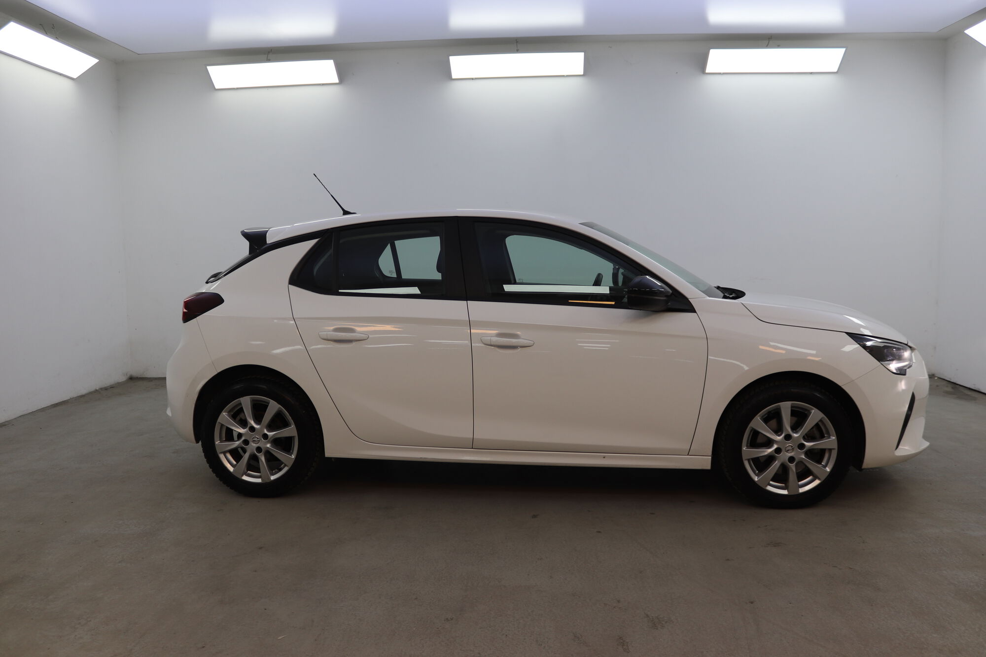 Opel Corsa image number null