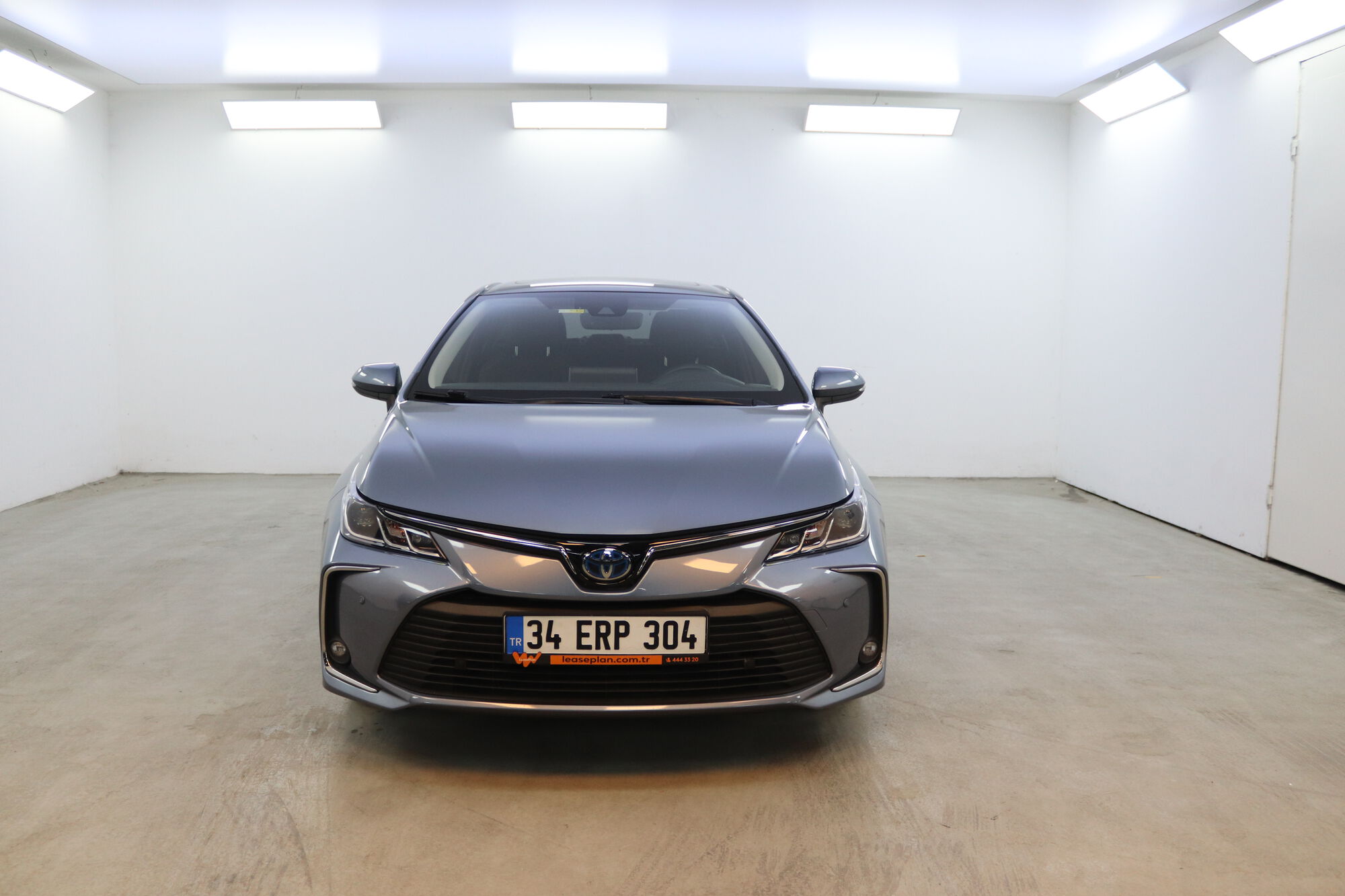 Toyota Corolla image number null