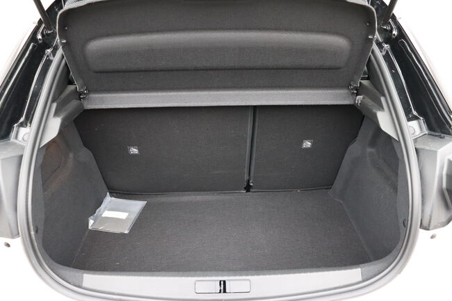 Opel Corsa image number null