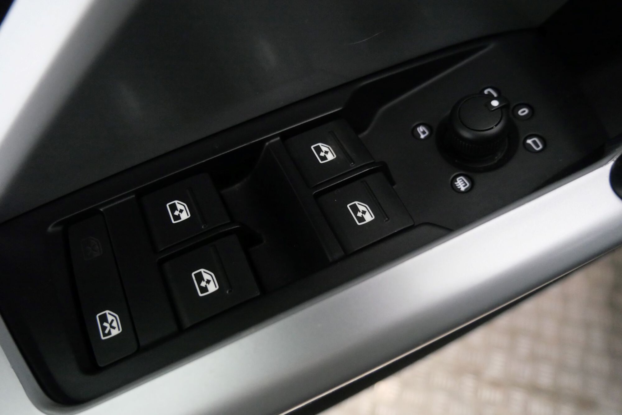 Audi Q3 image number null