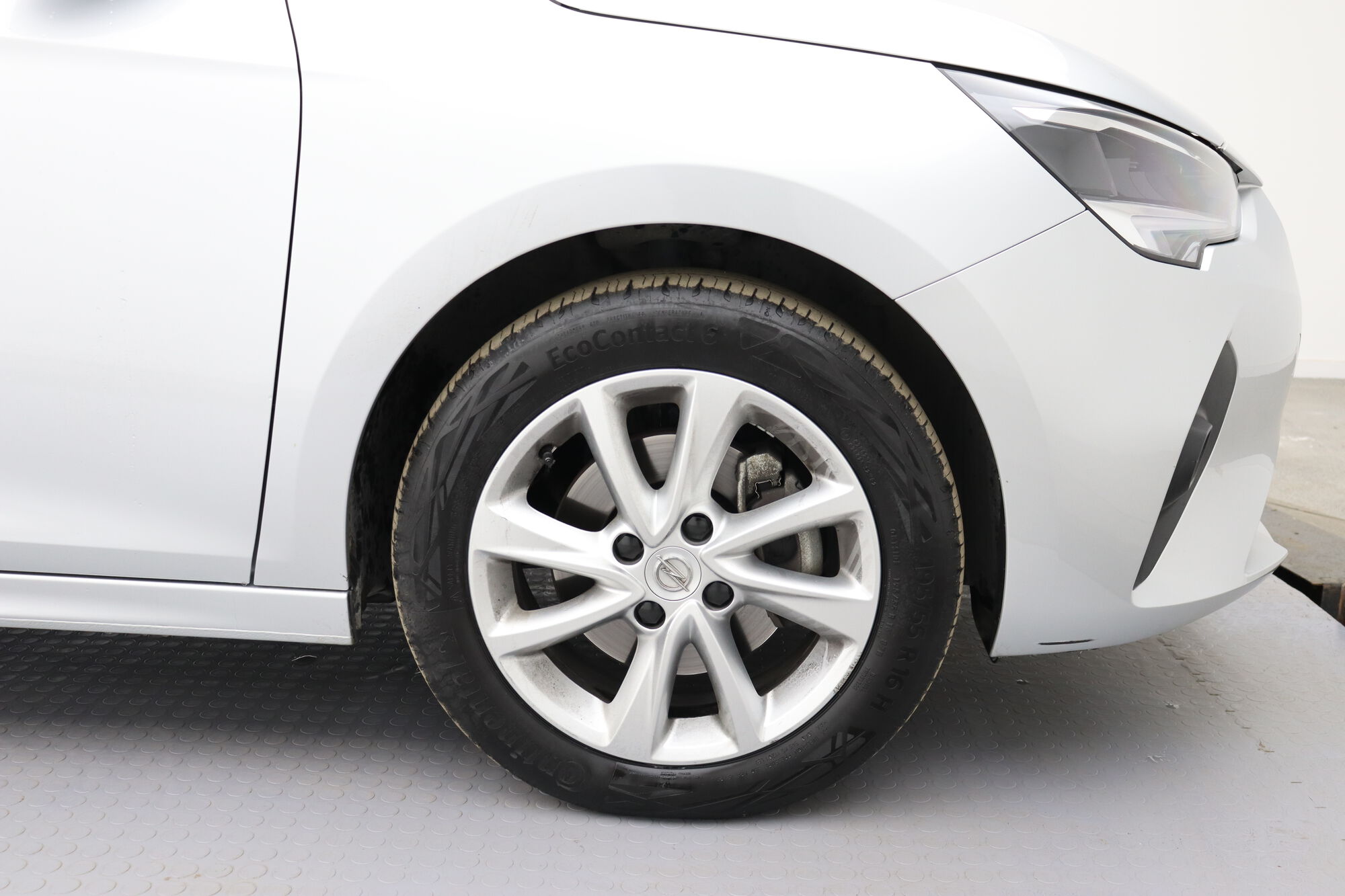 Opel Corsa image number null