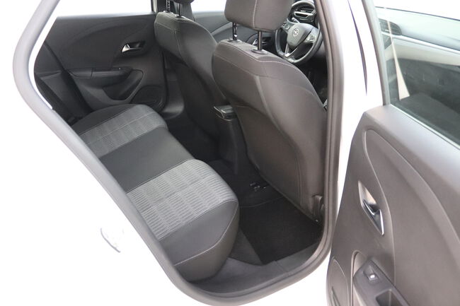 Opel Corsa image number null
